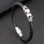 Bracelet hyperbole en cuir avec tête de mort argenté