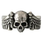 Bague tête de mort et ailes